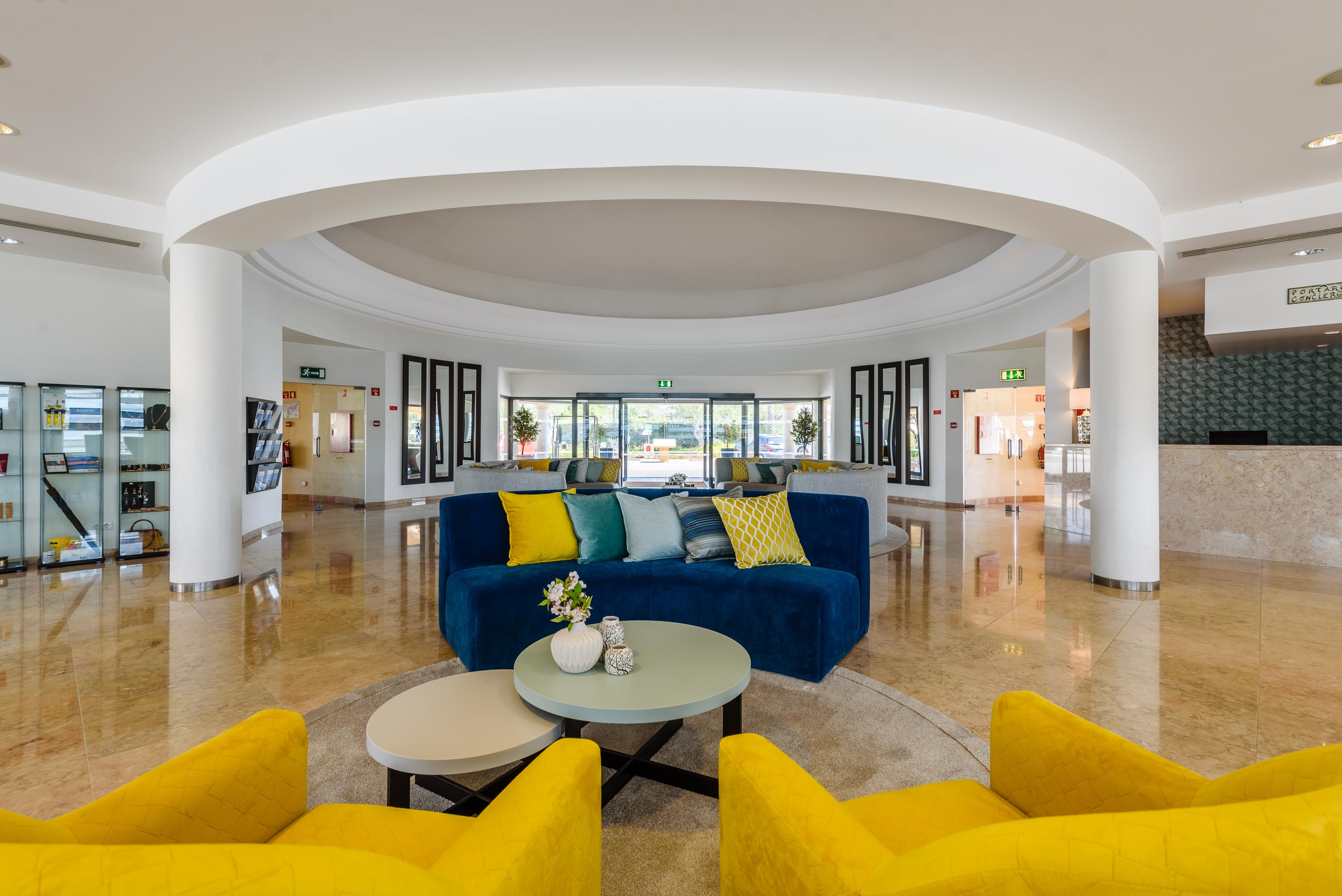 Vale D'Oliveiras Quinta Resort & Spa Carvoeiro  Buitenkant foto Lobby